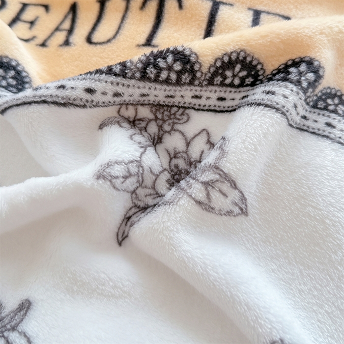 91家纺网 家纺一手货源 找家纺 梵心 2025新款云貂绒毛毯法兰绒毛毯牛奶绒毛毯爆款盖毯直播跨境专供-可定制克重 花影