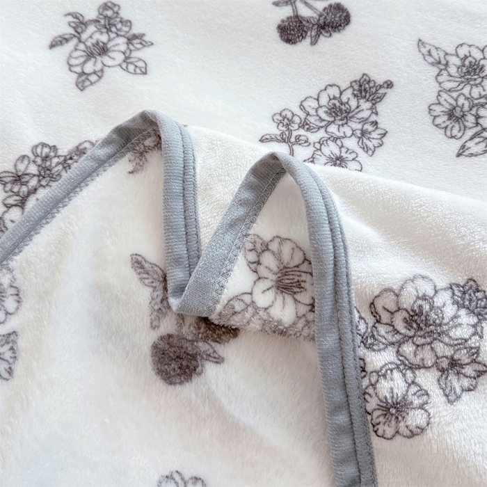 91家纺网 家纺一手货源 找家纺 梵心 2025新款云貂绒毛毯法兰绒毛毯牛奶绒毛毯爆款盖毯直播跨境专供-可定制克重 花影