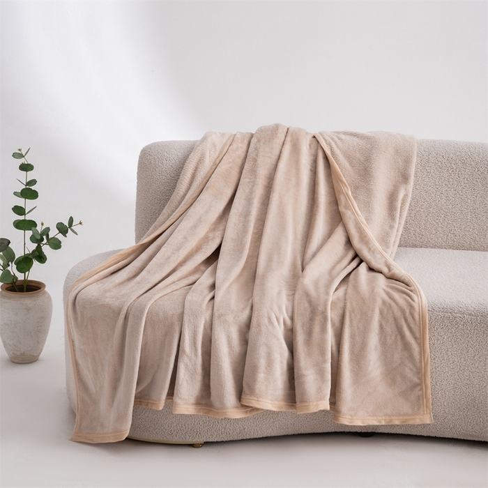 91家纺网 家纺一手货源 找家纺 梵心 2025新款云貂绒毛毯法兰绒毛毯牛奶绒毛毯爆款盖毯直播跨境专供-可定制克重 卡其