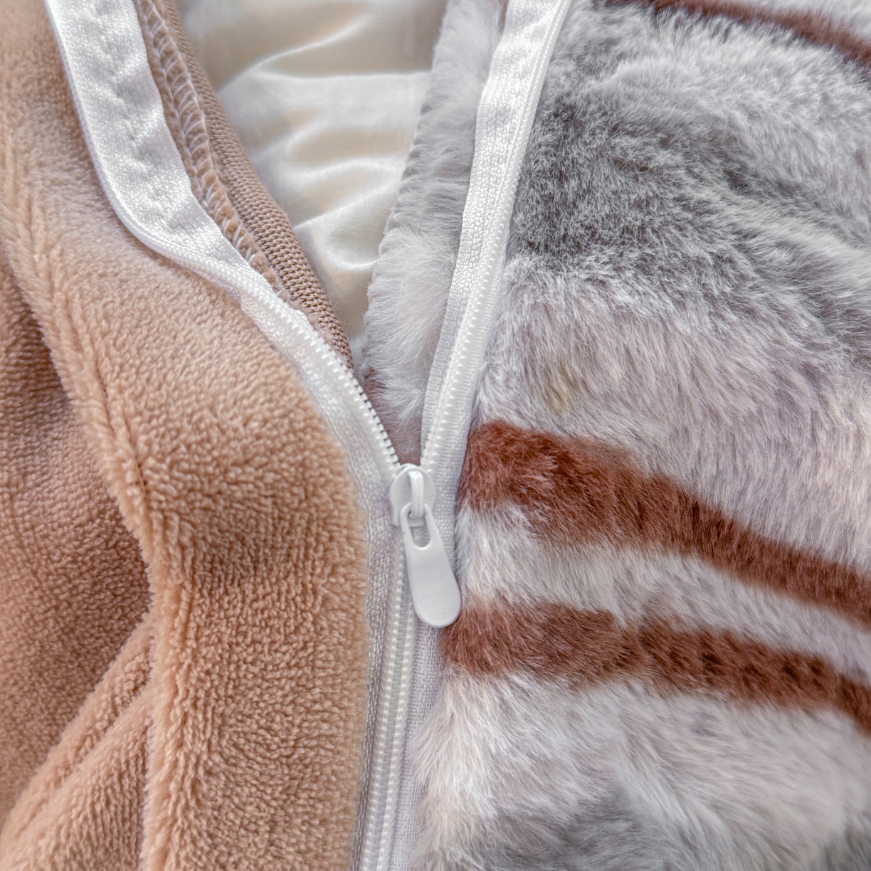 91家纺网 家纺一手货源 找家纺 KA家纺 2025新款冬高克重兔毛牛奶绒四件套 可爱熊