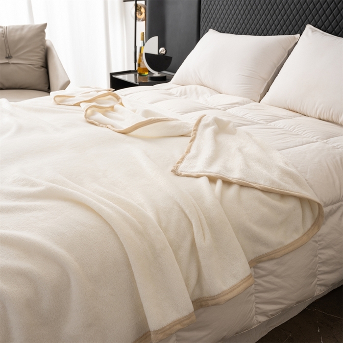 91家纺网 家纺一手货源 找家纺 梵心 2025新款云貂绒毛毯法兰绒毛毯牛奶绒毛毯爆款盖毯直播跨境专供-可定制克重  米色