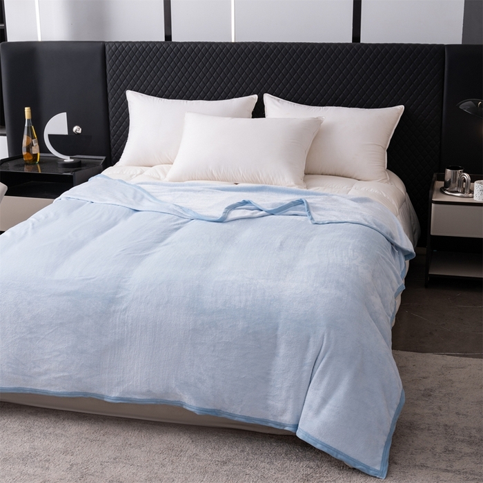 91家纺网 家纺一手货源 找家纺 梵心 2025新款云貂绒毛毯法兰绒毛毯牛奶绒毛毯爆款盖毯直播跨境专供-可定制克重 浅蓝