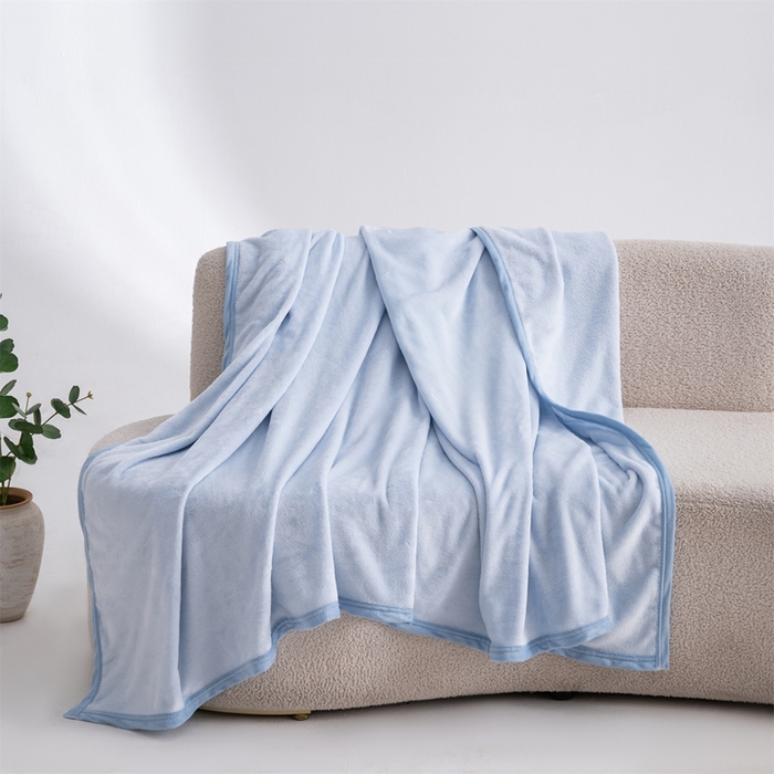 91家纺网 家纺一手货源 找家纺 梵心 2025新款云貂绒毛毯法兰绒毛毯牛奶绒毛毯爆款盖毯直播跨境专供-可定制克重 浅蓝