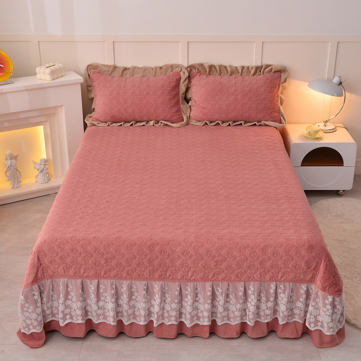 91家纺网 家纺一手货源 找家纺 （总）湘雪家居  2025新款高克重纯色刺绣牛奶绒床盖款星语系列四件套-提供买家秀