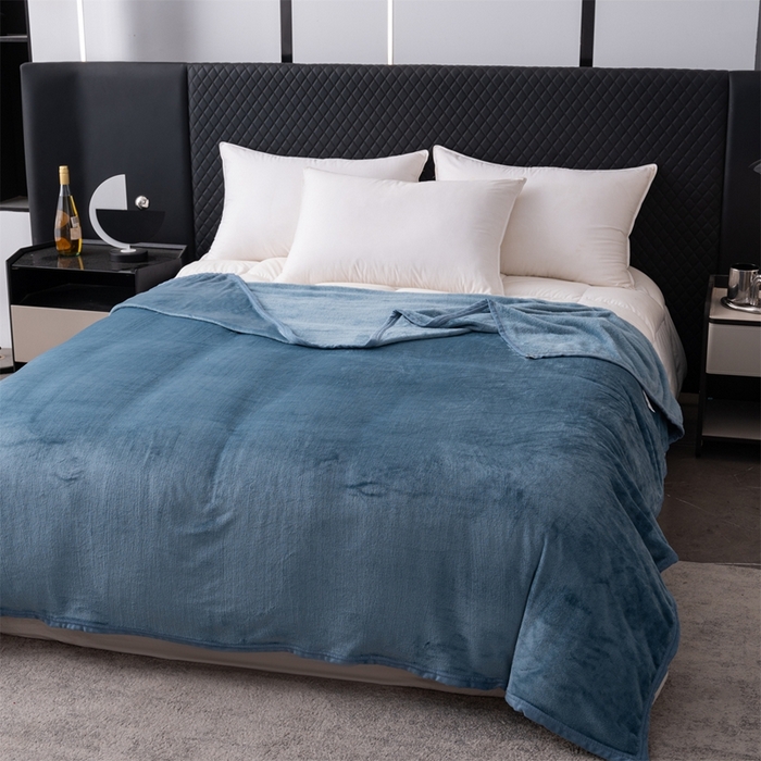 91家纺网 家纺一手货源 找家纺 梵心 2025新款云貂绒毛毯法兰绒毛毯牛奶绒毛毯爆款盖毯直播跨境专供-可定制克重 深蓝