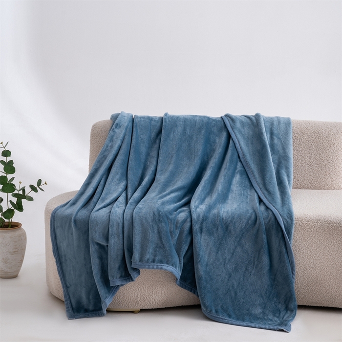 91家纺网 家纺一手货源 找家纺 梵心 2025新款云貂绒毛毯法兰绒毛毯牛奶绒毛毯爆款盖毯直播跨境专供-可定制克重 深蓝