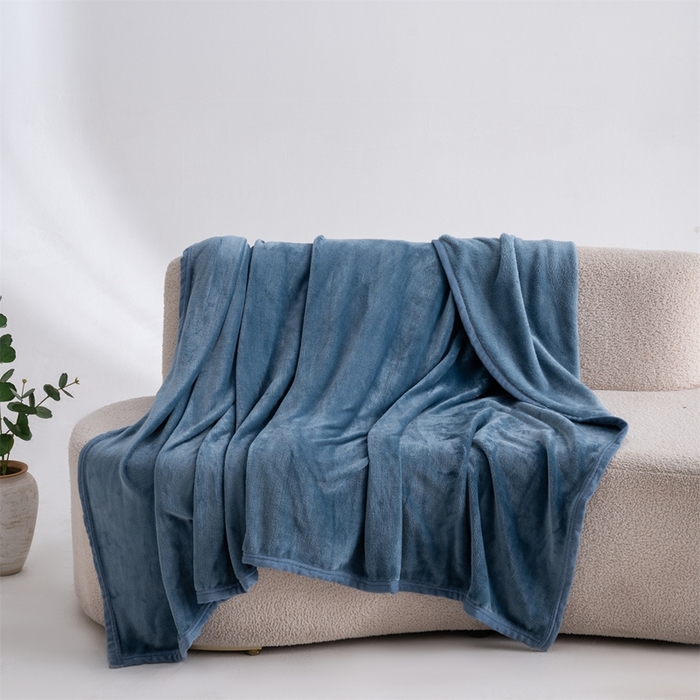 91家纺网 家纺一手货源 找家纺 梵心 2025新款云貂绒毛毯法兰绒毛毯牛奶绒毛毯爆款盖毯直播跨境专供-可定制克重 深蓝