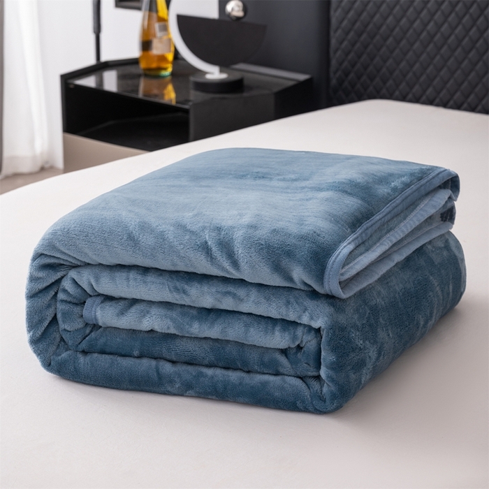 91家纺网 家纺一手货源 找家纺 梵心 2025新款云貂绒毛毯法兰绒毛毯牛奶绒毛毯爆款盖毯直播跨境专供-可定制克重 深蓝