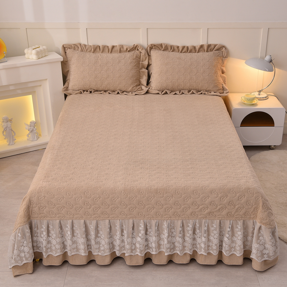 91家纺网 家纺一手货源 找家纺 湘雪家居  2025新款高克重纯色刺绣牛奶绒床盖款星语系列四件套-提供买家秀 星语款-奶白色