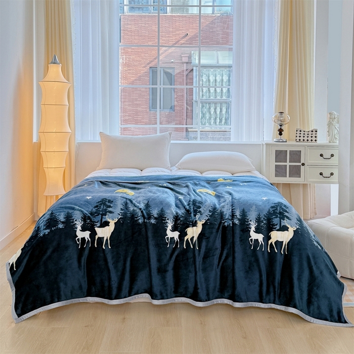 91家纺网 家纺一手货源 找家纺 梵心 2025新款云貂绒毛毯法兰绒毛毯牛奶绒毛毯爆款盖毯直播跨境专供-可定制克重 星空鹿,星空鹿