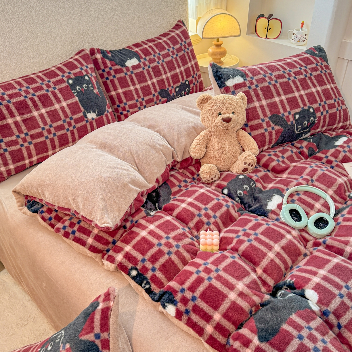 KA家纺 2025新款冬高克重兔毛牛奶绒四件套 幸运猫