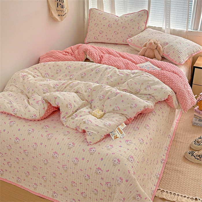 91家纺网 家纺一手货源 找家纺 繁花家居 2025新款床盖豆豆被套春秋被套冬被云感超软木棉被子被芯 简单款床盖-豆豆被-奇梦甜猫
