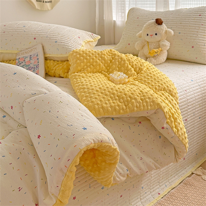 91家纺网 家纺一手货源 找家纺 繁花家居 2025新款床盖豆豆被套春秋被套冬被云感超软木棉被子被芯 简单款床盖-豆豆被-彩星甜梦