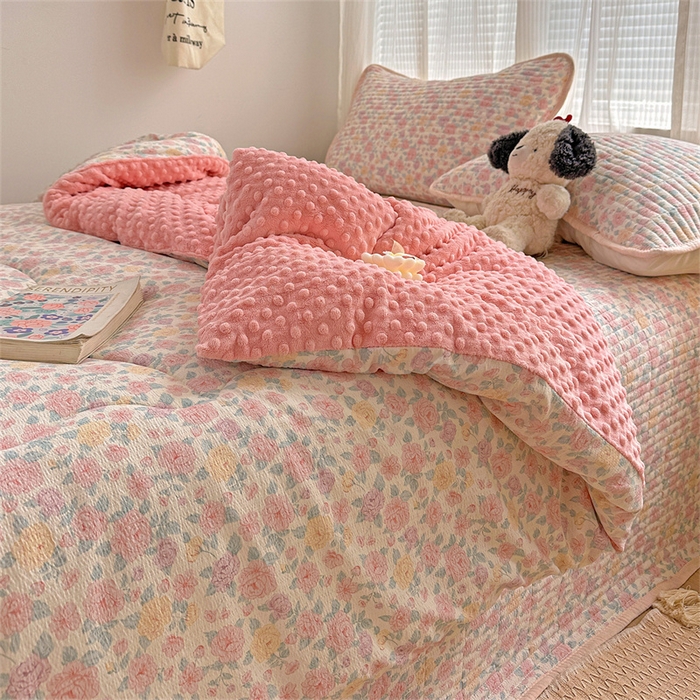 91家纺网 家纺一手货源 找家纺 繁花家居 2025新款床盖豆豆被套春秋被套冬被云感超软木棉被子被芯 简单款床盖-豆豆被-花漾绒语