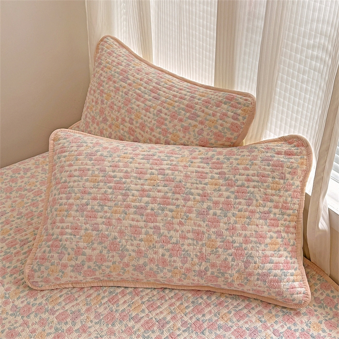 91家纺网 家纺一手货源 找家纺 繁花家居 2025新款床盖豆豆被套春秋被套冬被云感超软木棉被子被芯 简单款床盖-豆豆被-花漾绒语