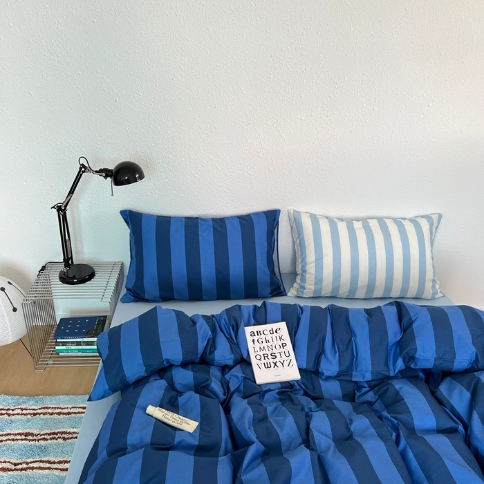 91家纺网 家纺一手货源 找家纺 （总）蜜宿 2025新款亲肤舒适混搭条纹全棉纯棉斜纹四件套-蓝调冰岛