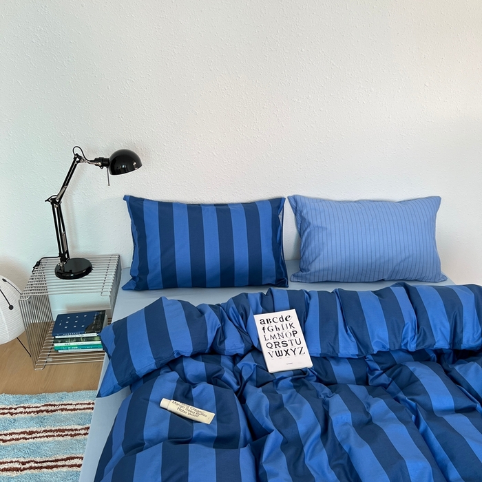 91家纺网 家纺一手货源 找家纺 （总）蜜宿 2025新款亲肤舒适混搭条纹全棉纯棉斜纹四件套-蓝调冰岛