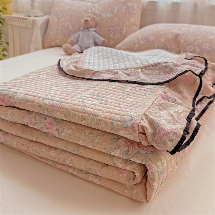 91家纺网 家纺一手货源 找家纺 繁花家居 2025新款床盖豆豆被套春秋被套冬被云感超软木棉被子被芯 花边床盖-豆豆被-粉蔷柔梦
