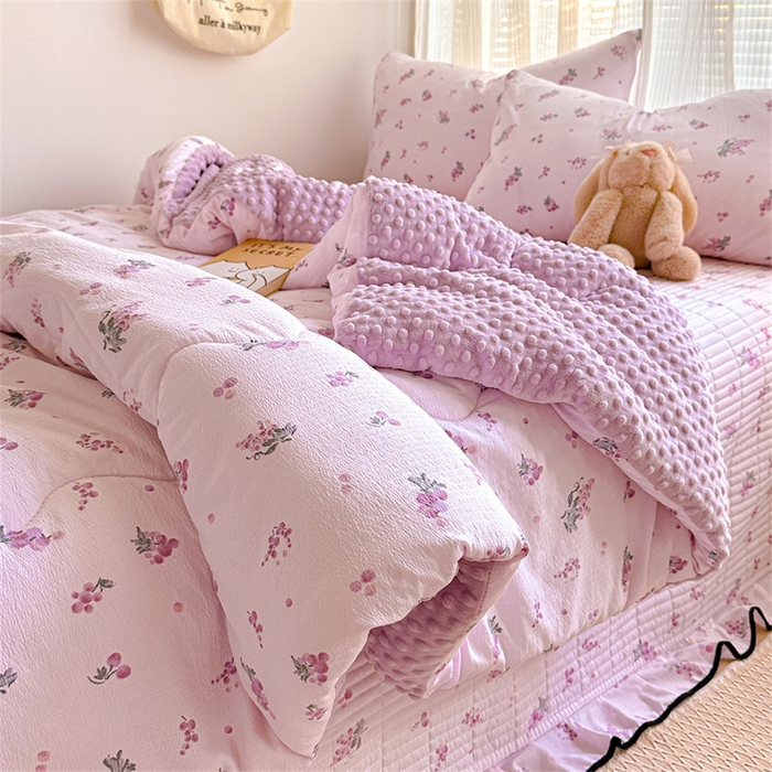 91家纺网 家纺一手货源 找家纺 繁花家居 2025新款床盖豆豆被套春秋被套冬被云感超软木棉被子被芯 花边床盖-豆豆被-幻紫花语