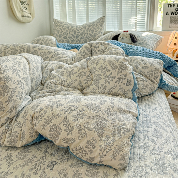 91家纺网 家纺一手货源 找家纺 繁花家居 2025新款床盖豆豆被套春秋被套冬被云感超软木棉被子被芯 花边床盖-豆豆被-蓝纹夜韵