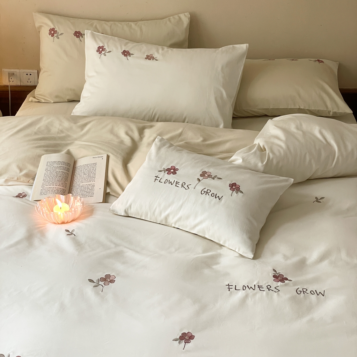 91家纺网 家纺一手货源 找家纺 FORTWO家纺原创设计（FOR TWO家纺） 2025新款50支全棉磨毛绣花四件套-小清新 小红花