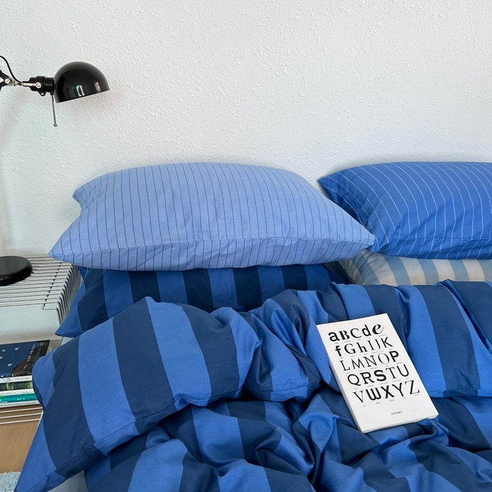 91家纺网 家纺一手货源 找家纺 蜜宿 2025新款亲肤舒适混搭条纹全棉纯棉斜纹四件套-蓝调冰岛 蓝调冰岛（月光蓝条+冰川蓝条）