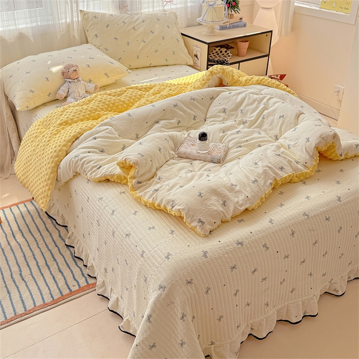 91家纺网 家纺一手货源 找家纺 繁花家居 2025新款床盖豆豆被套春秋被套冬被云感超软木棉被子被芯 花边床盖-豆豆被-奶黄蝶语