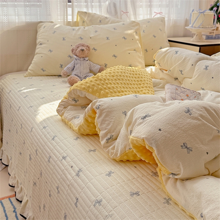 91家纺网 家纺一手货源 找家纺 繁花家居 2025新款床盖豆豆被套春秋被套冬被云感超软木棉被子被芯 花边床盖-豆豆被-奶黄蝶语