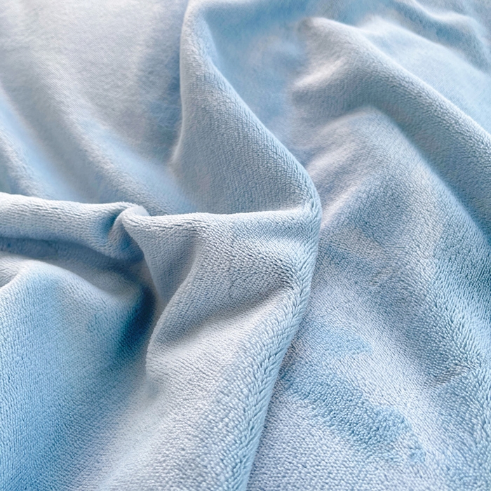 91家纺网 家纺一手货源 找家纺 牵依 2025新款羊羔绒牛奶绒毛巾绣四件套 大眼仔