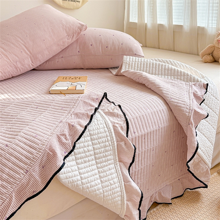 91家纺网 家纺一手货源 找家纺 繁花家居 2025新款床盖豆豆被套春秋被套冬被云感超软木棉被子被芯 花边床盖-豆豆被-紫绒梦心