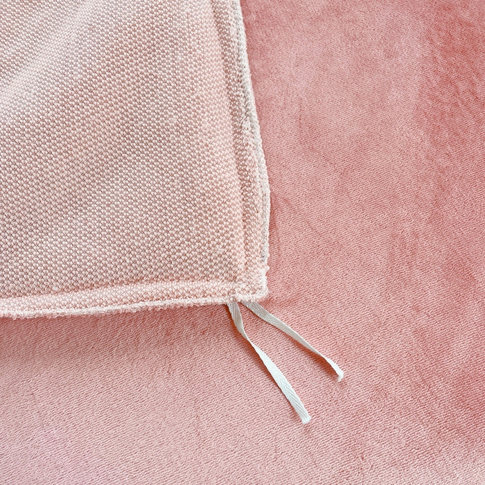 91家纺网 家纺一手货源 找家纺 牵依 2025新款羊羔绒牛奶绒毛巾绣四件套 腊肠狗