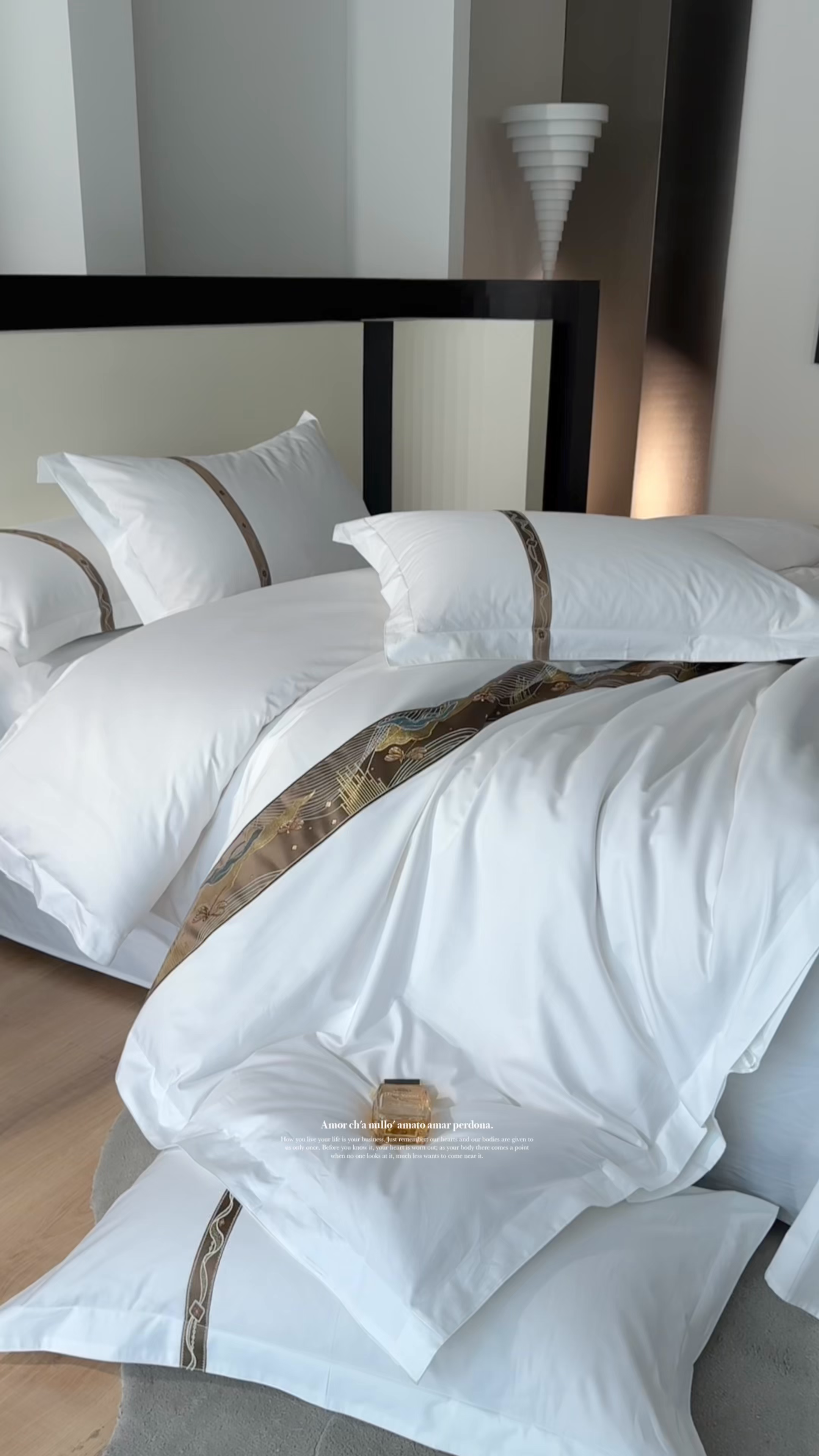 91家纺网 家纺一手货源 找家纺 诚臻/安力森 25年新款酒店织带四件套 原木谧境