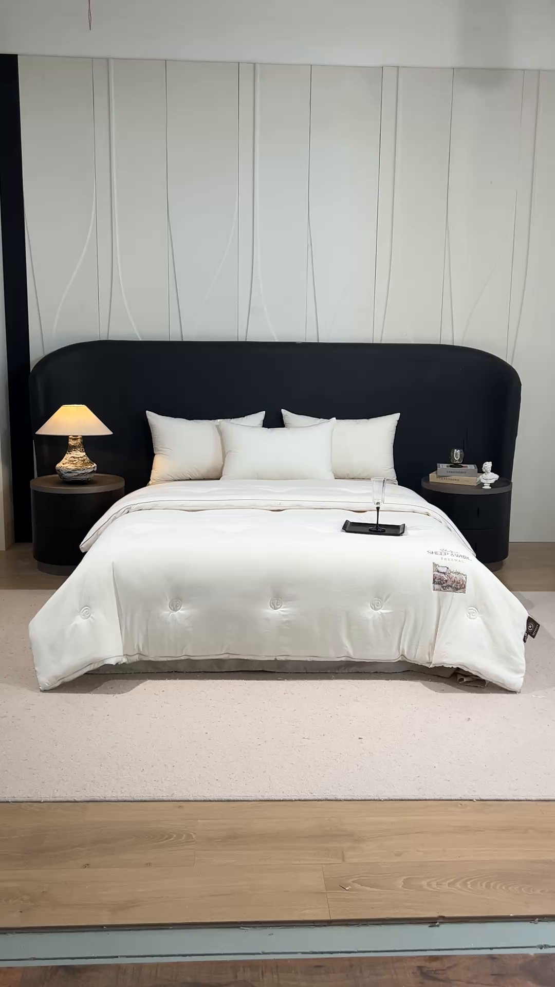 91家纺网 家纺一手货源 找家纺 丽卡家纺 2025年秋冬新品丽妃羊绒被被子被芯（常规生产款为春秋被和冬被，常规尺寸为200*230/220*240cm，其他特殊尺寸/加厚款接受下单定制） 丽妃羊绒被-白色