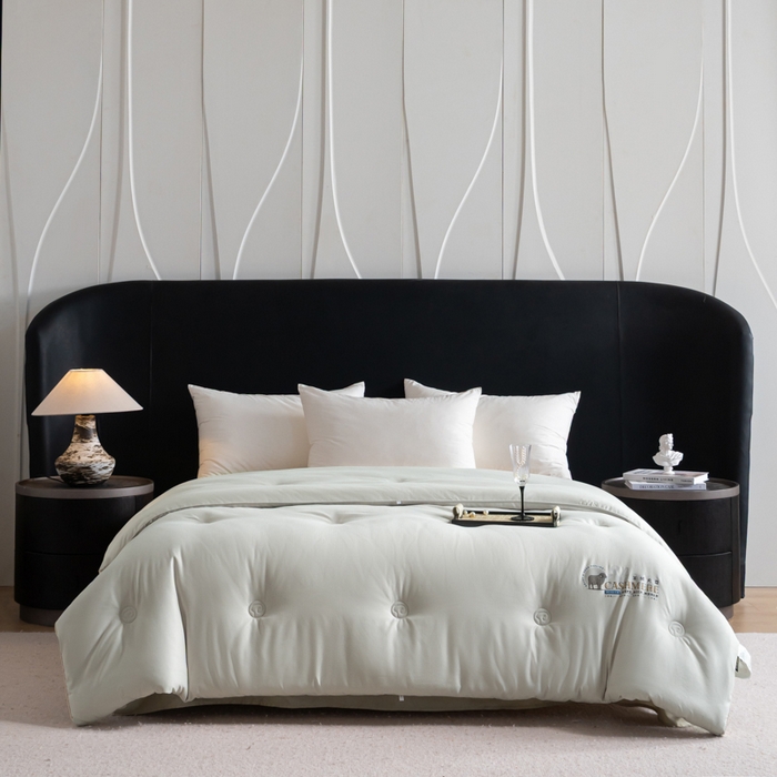 91家纺网 家纺一手货源 找家纺 丽卡家纺 2025年秋冬新品希贝尔羊绒大豆被被子被芯 希贝尔羊绒大豆被-灰色