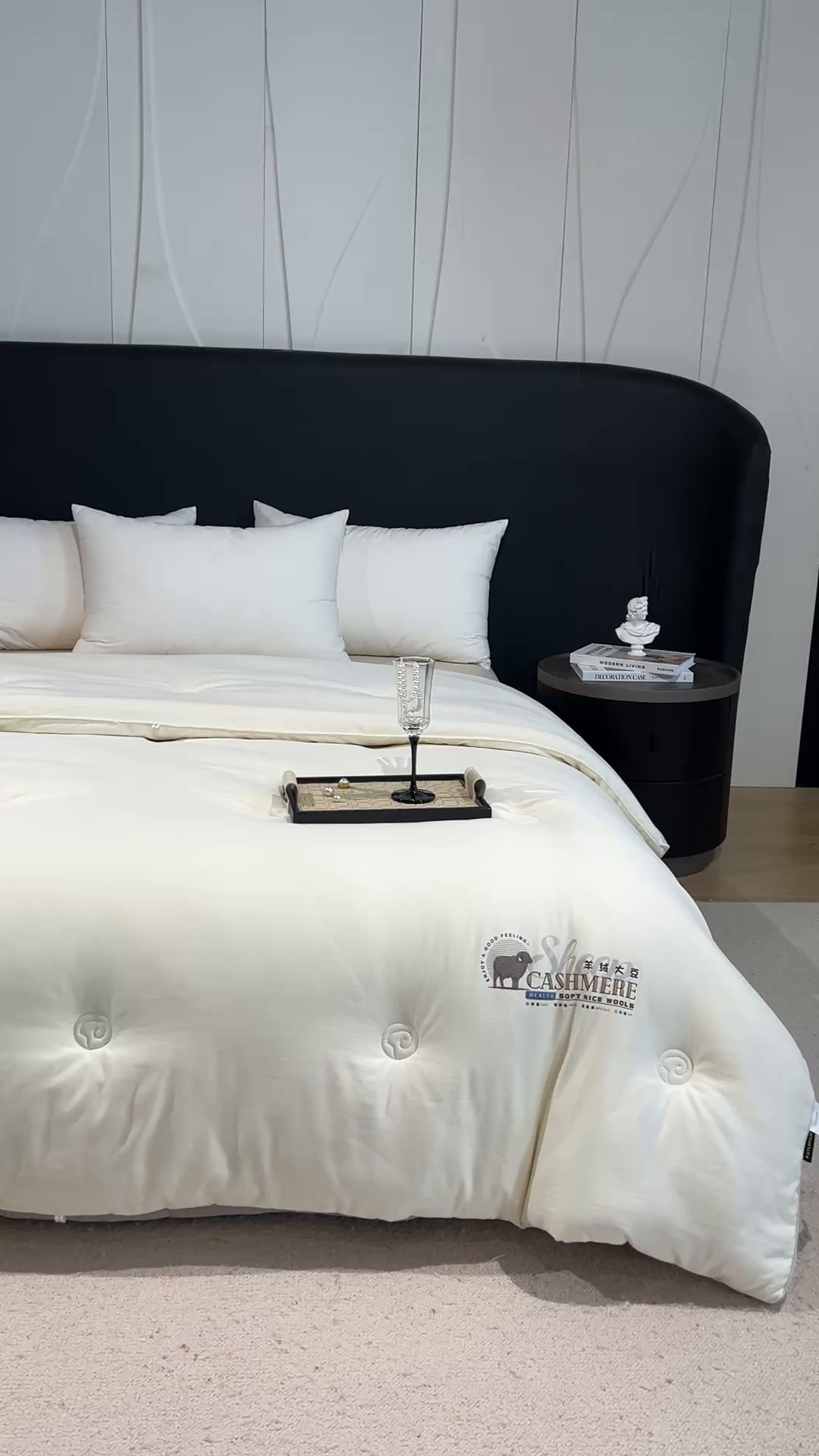 91家纺网 家纺一手货源 找家纺 丽卡家纺 2025年秋冬新品希贝尔羊绒大豆被被子被芯 希贝尔羊绒大豆被-灰色