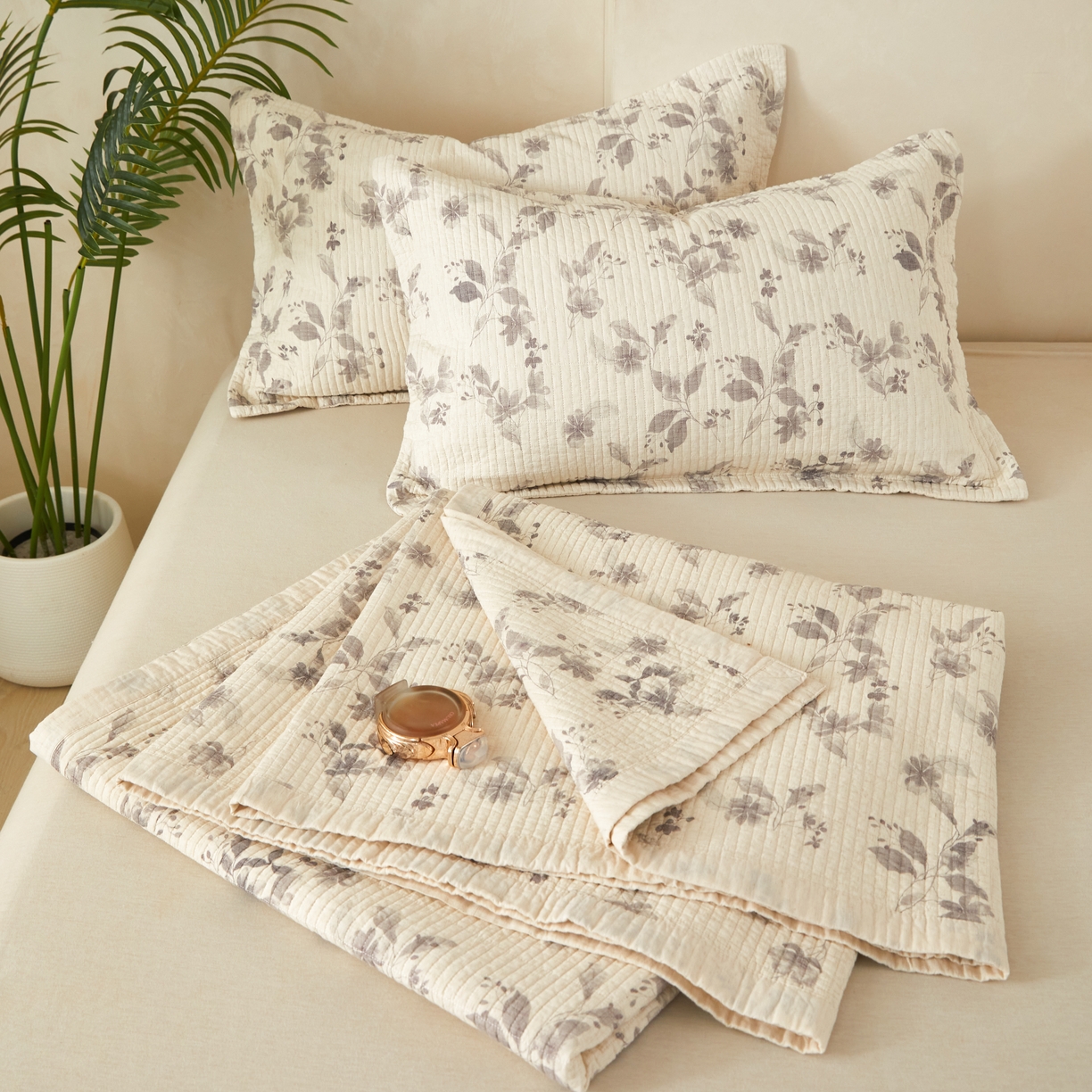 91家纺网 家纺一手货源 找家纺 莎果家纺 2025新款高级轻奢棉麻床盖四件套 风情