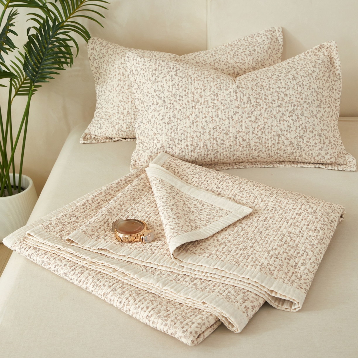 91家纺网 家纺一手货源 找家纺 莎果家纺 2025新款高级轻奢棉麻床盖四件套 雅韵