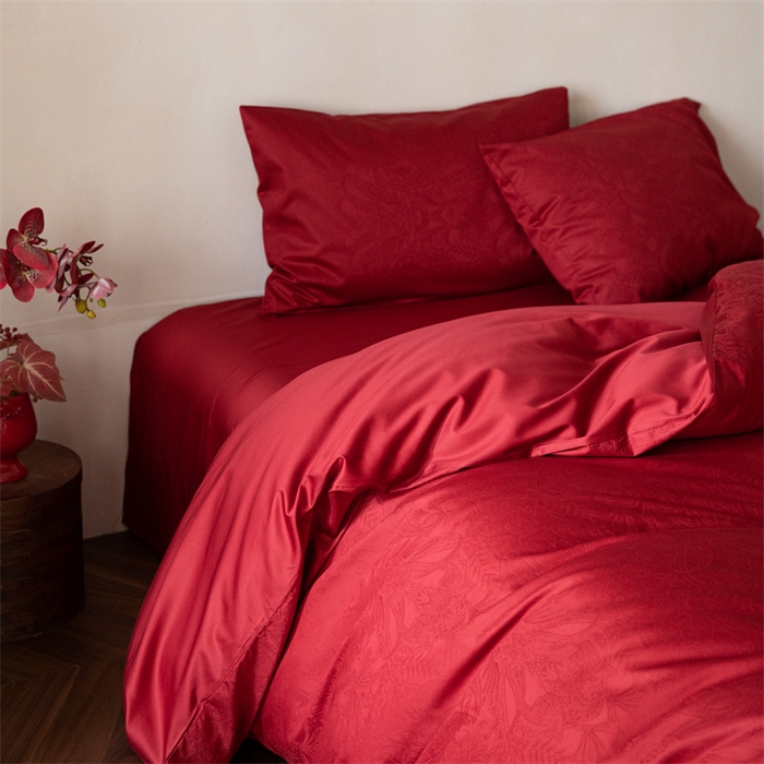 91家纺网 家纺一手货源 找家纺 （总）ONE TWO ONE 121 2025新款婚庆高支高密长绒棉贡缎提花四件套-东方喜礼 【会员-20】 【提供买家秀】为了各位老板们都有利润空间，平台控价券后不得低于318/338元，感谢您的配