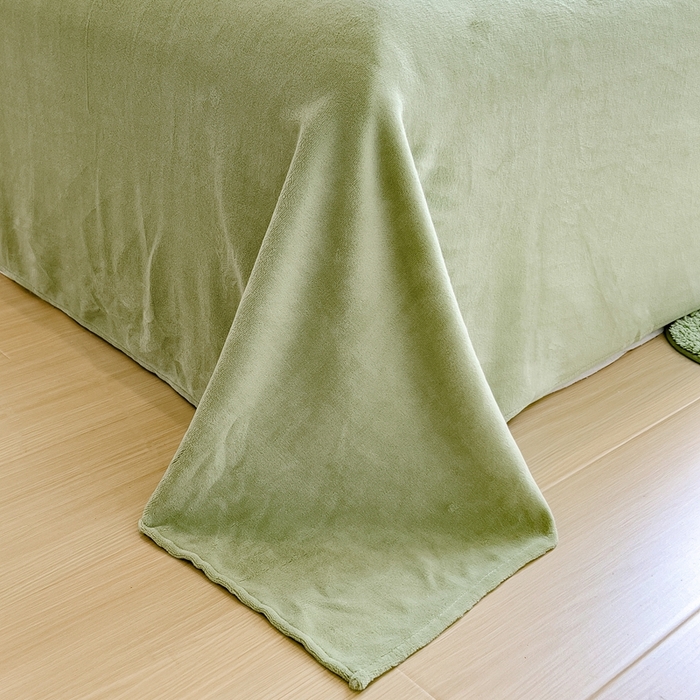 91家纺网 家纺一手货源 找家纺 摩妮卡 2025新款亲肤舒适泡泡绒大版卡通印花五件套 大版熊猫抱竹