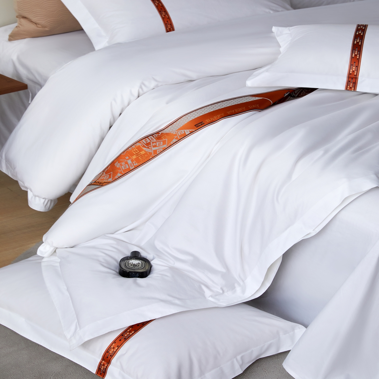 91家纺网 家纺一手货源 找家纺 诚臻/安力森 25年新款酒店织带四件套 森境暖韵