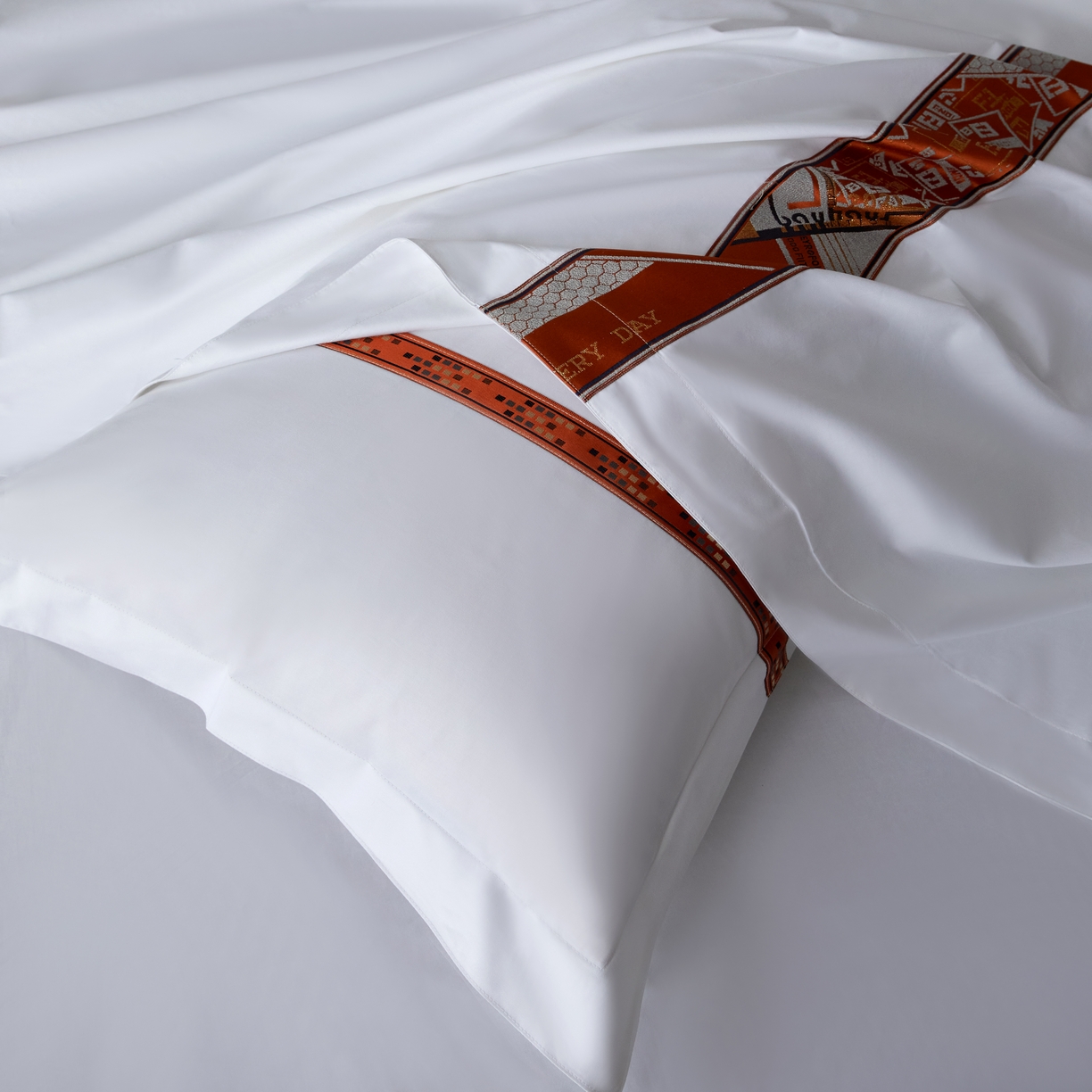 91家纺网 家纺一手货源 找家纺 诚臻/安力森 25年新款酒店织带四件套 森境暖韵