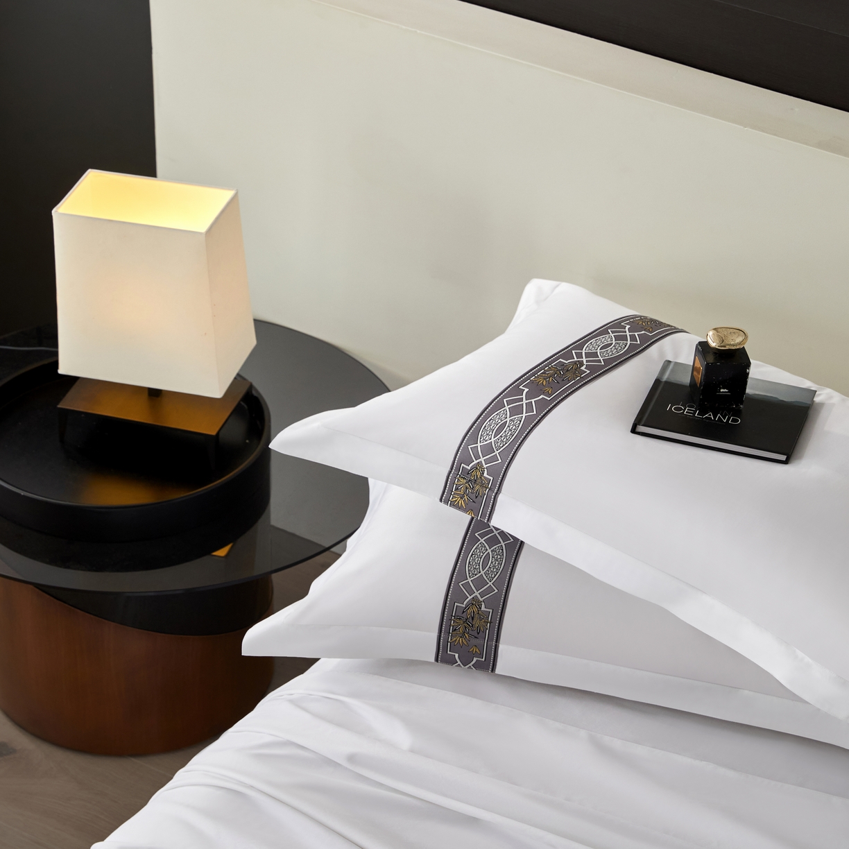 91家纺网 家纺一手货源 找家纺 诚臻/安力森 25年新款酒店织带四件套 木韵流光