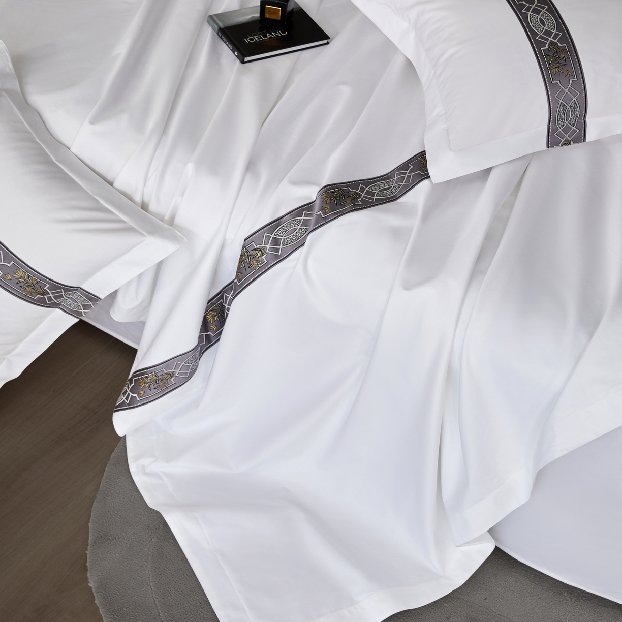 91家纺网 家纺一手货源 找家纺 诚臻/安力森 25年新款酒店织带四件套 木韵流光