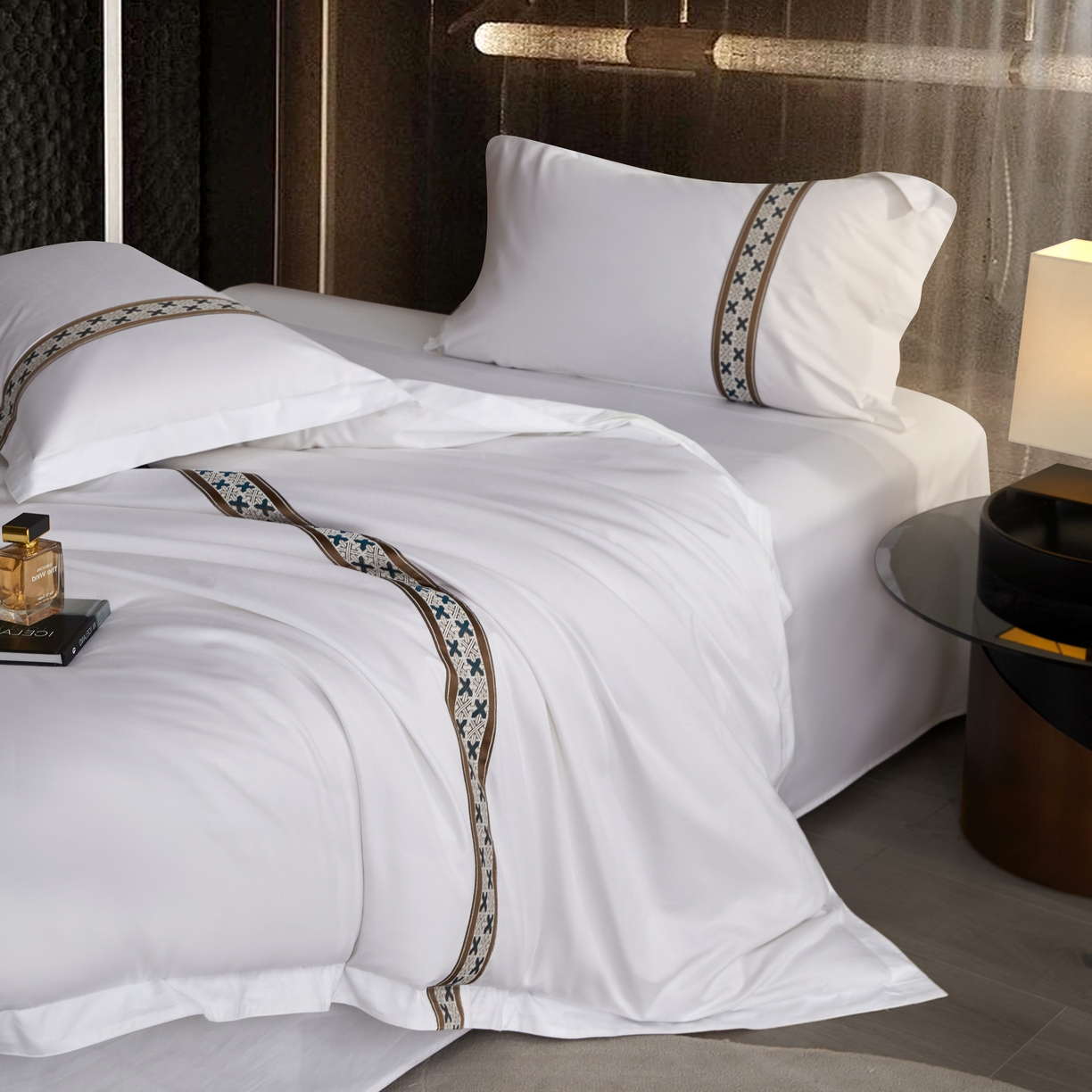 91家纺网 家纺一手货源 找家纺 诚臻/安力森 25年新款酒店织带四件套 暗奢谧境