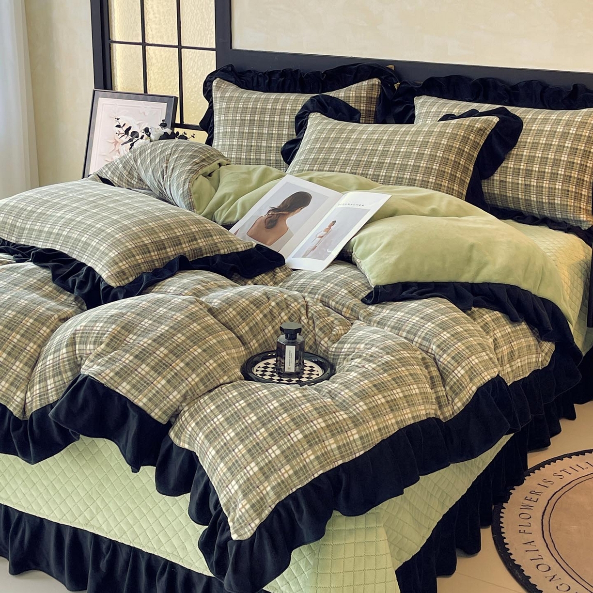 91家纺网 家纺一手货源 找家纺 慕希家纺 2025新款高克重牛奶绒花边床盖款四件套-格律时尚 格律时尚-绿