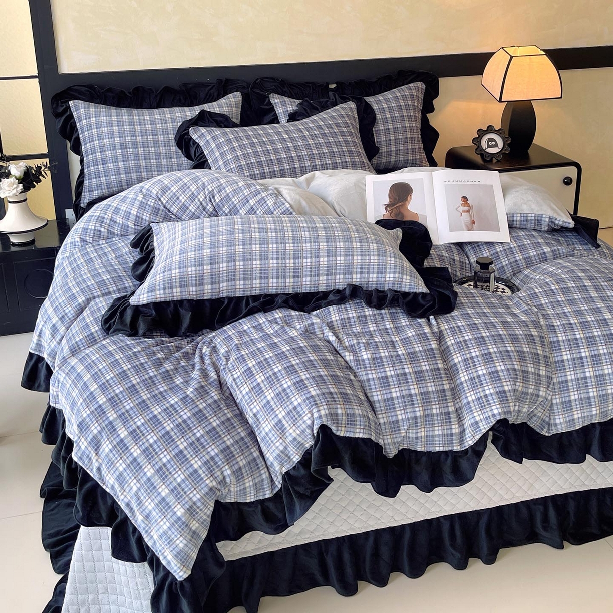 91家纺网 家纺一手货源 找家纺 慕希家纺 2025新款高克重牛奶绒花边床盖款四件套-格律时尚 格律时尚-蓝