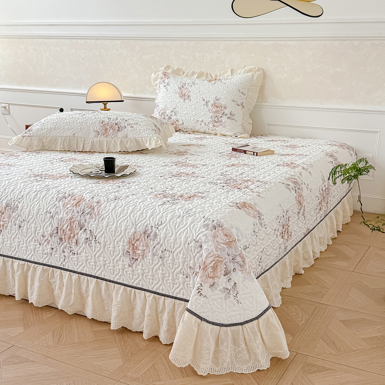 91家纺网 家纺一手货源 找家纺 （总）冬然家纺 2025新款纯棉数码印花工艺款床盖四件套