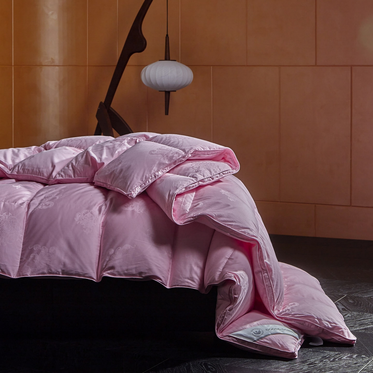 91家纺网 家纺一手货源 找家纺 暖羽屋羽绒馆 2025新款95白鸭绒被子绒子含量95 能过质检 白鸭绒被芯冬被羽绒被 F雅馨 粉色