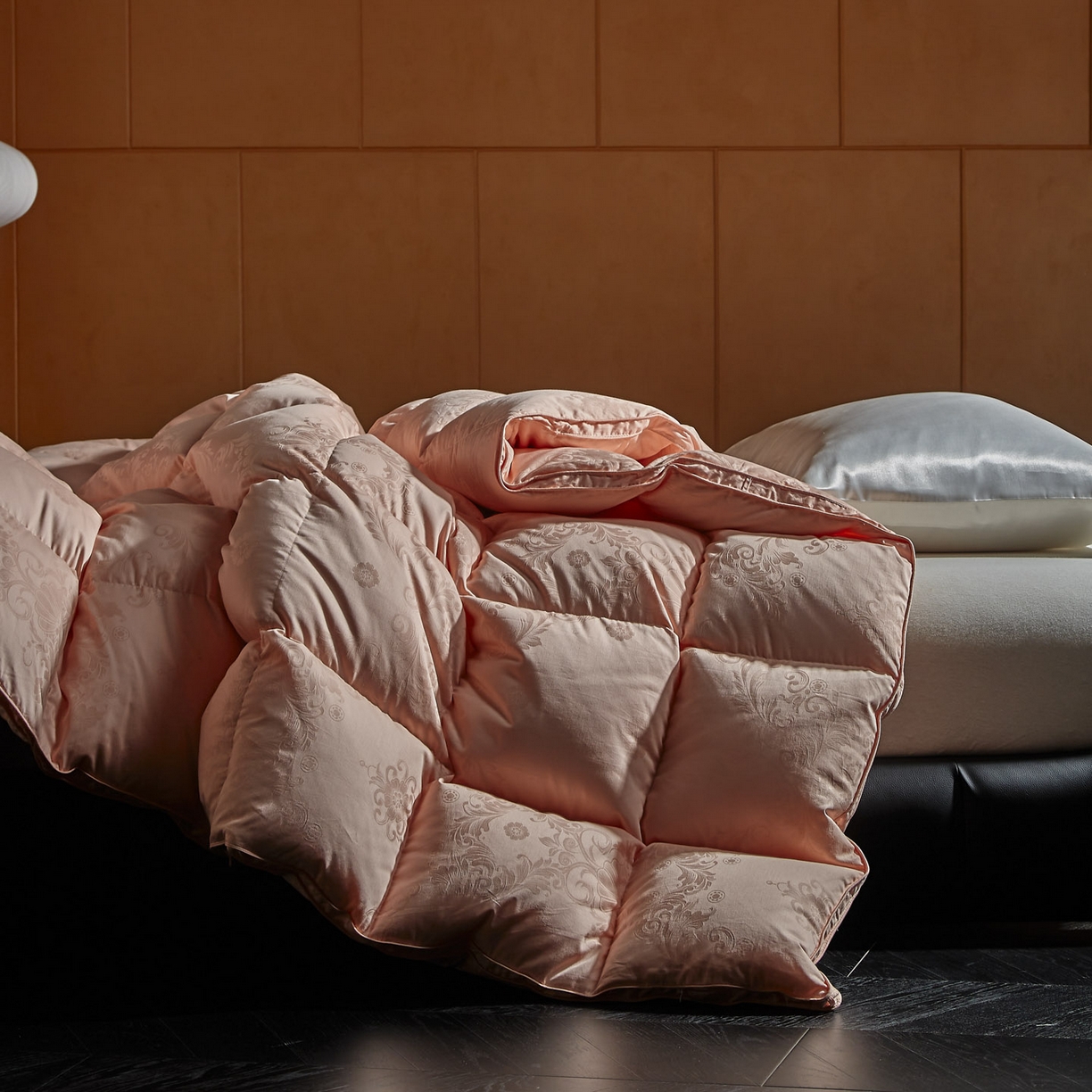 91家纺网 家纺一手货源 找家纺 暖羽屋羽绒馆 2025新款95白鸭绒被子绒子含量95 能过质检 白鸭绒被芯冬被羽绒被 F雅馨 玉色