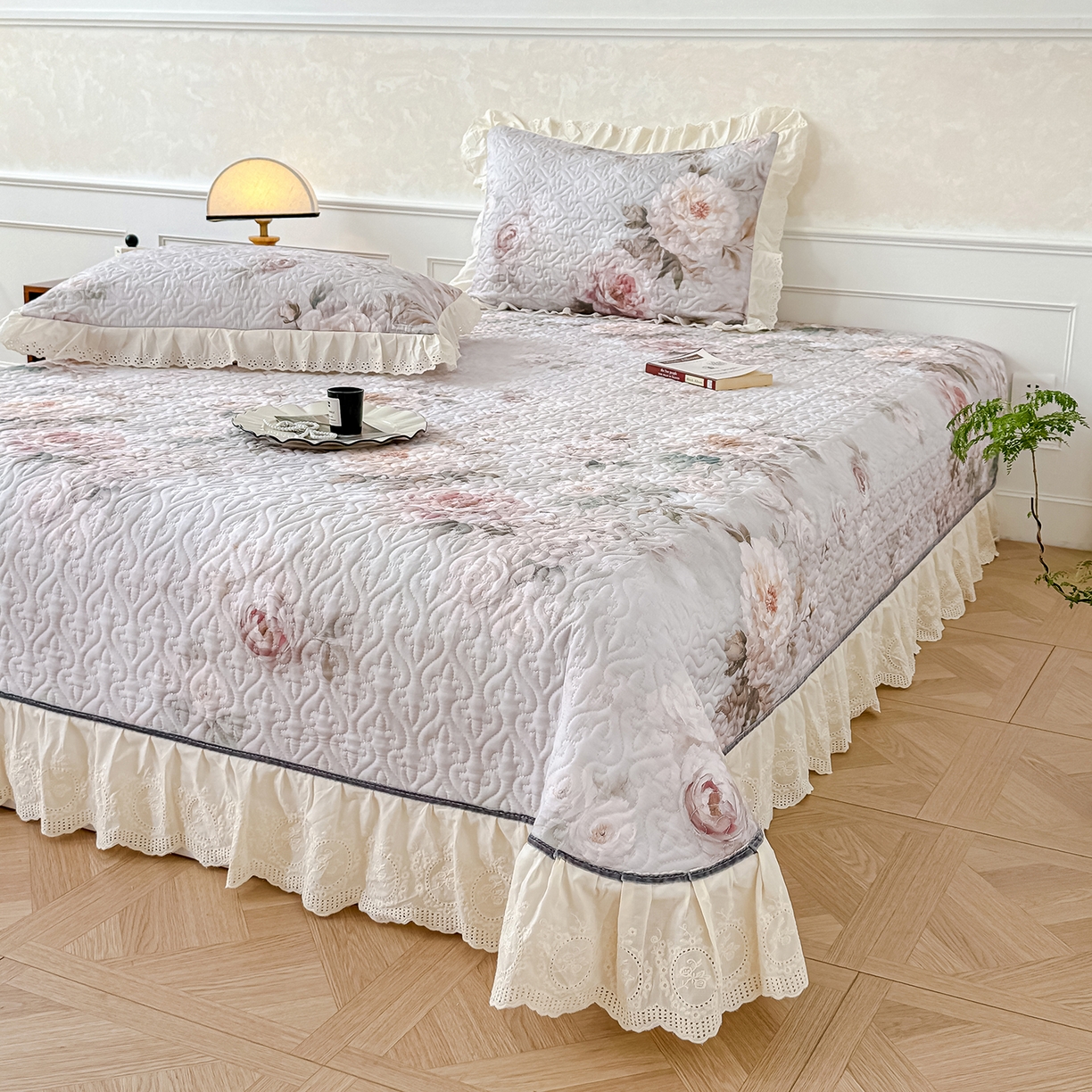 91家纺网 家纺一手货源 找家纺 冬然家纺 2025新款纯棉数码印花工艺款床盖四件套 国色天香